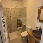 Apartment Ma De Pecheur Pieds Dans L'eau - Lit Queen Size Saint-Mandrier-sur-Mer